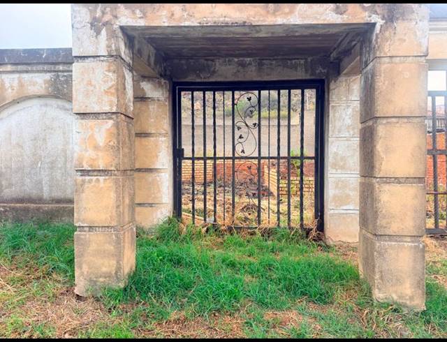 LAND FOR SALE IN LAUDIUM